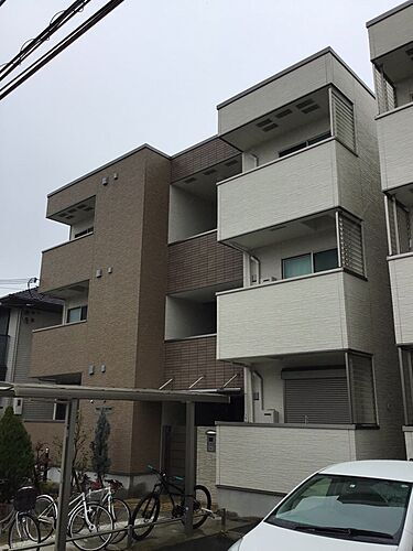 大阪府門真市上野口町 築10年3ヶ月 3階建