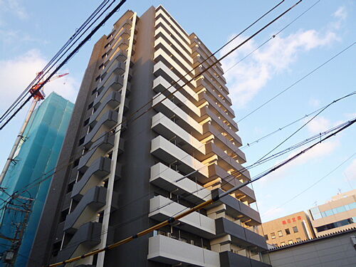大阪府大阪市淀川区十三本町１丁目 15階建 築13年5ヶ月