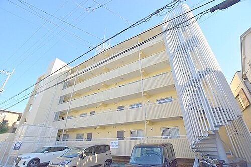 大阪府大阪市淀川区新北野２丁目 5階建