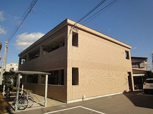 兵庫県宝塚市南ひばりガ丘３丁目 2階建 築14年10ヶ月