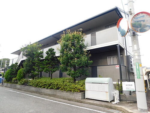 兵庫県川西市南花屋敷１丁目 2階建 築27年2ヶ月