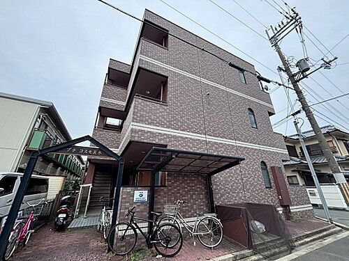 大阪府茨木市竹橋町 3階建