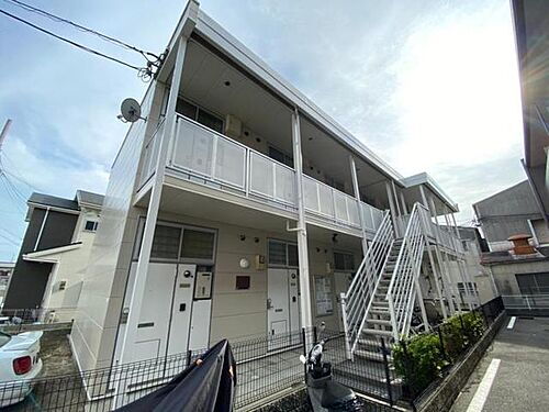 大阪府池田市豊島南２丁目 2階建
