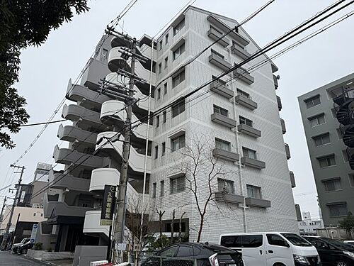 兵庫県姫路市佃町 8階建