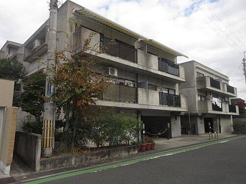 大阪府茨木市南春日丘３丁目 賃貸マンション