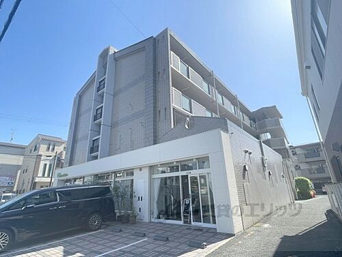 大阪府寝屋川市出雲町 築33年11ヶ月 4階建