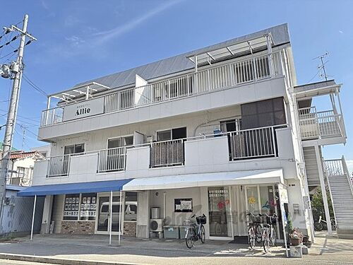 大阪府寝屋川市早子町 築37年9ヶ月 3階建