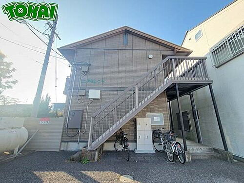 三重県津市高茶屋４丁目 賃貸アパート