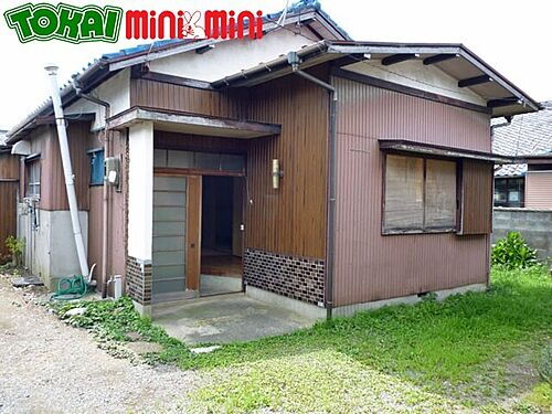 三重県松阪市駅部田町 賃貸一戸建て