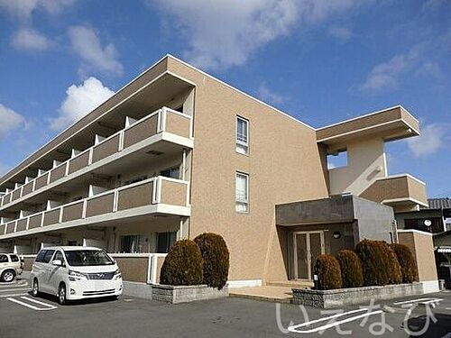 岡山県倉敷市八王寺町 3階建 築19年