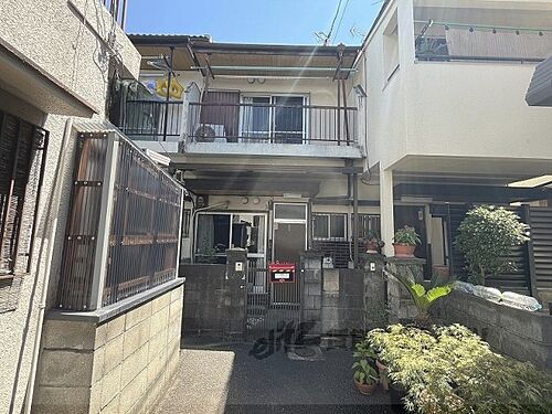 兵庫県伊丹市奥畑２丁目 2階建