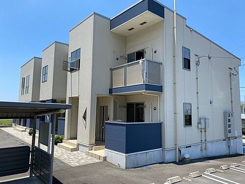 愛媛県四国中央市寒川町 2階建 築13年1ヶ月
