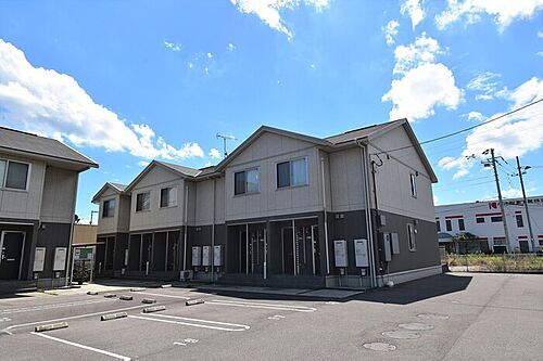 香川県坂出市築港町１丁目 2階建 築9年11ヶ月