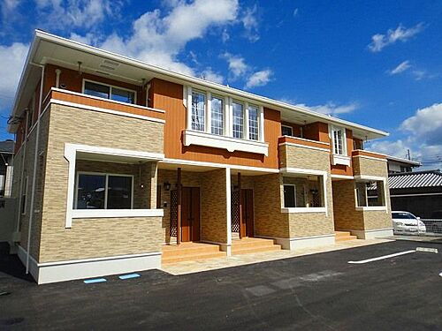 愛媛県新居浜市横水町 2階建 築11年11ヶ月