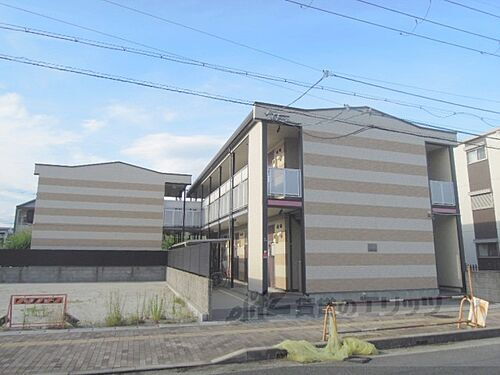 奈良県奈良市青野町１丁目 2階建 築20年5ヶ月