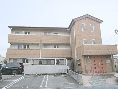 奈良県奈良市三条大路３丁目 賃貸アパート