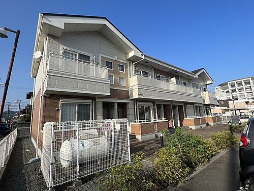 兵庫県姫路市広畑区高浜町１丁目 2階建