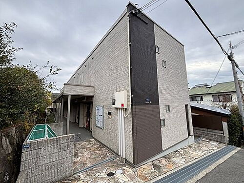 大阪府茨木市南春日丘６丁目 2階建 築9年6ヶ月