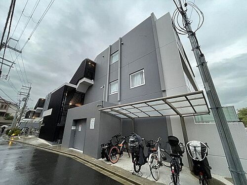 大阪府吹田市尺谷 6階建 築5年8ヶ月