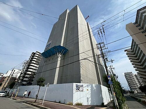 大阪府大阪市東淀川区西淡路１丁目  15階建