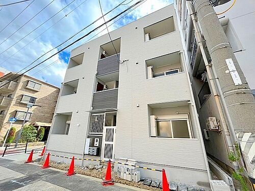 大阪府大阪市東淀川区豊新２丁目 築2年2ヶ月 3階建