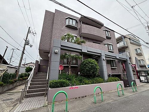 大阪府茨木市五十鈴町 築30年7ヶ月 3階建