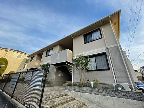 兵庫県川西市南花屋敷２丁目 賃貸アパート