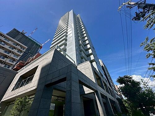 大阪府大阪市淀川区十三東１丁目 賃貸マンション