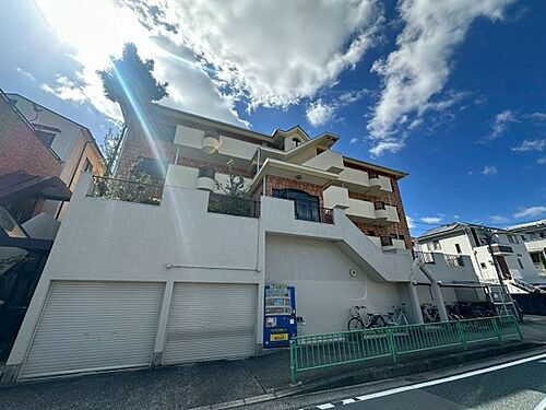 大阪府茨木市南春日丘７丁目 賃貸マンション