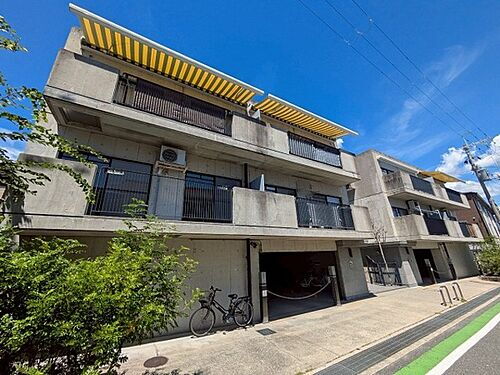 大阪府茨木市南春日丘３丁目 賃貸マンション