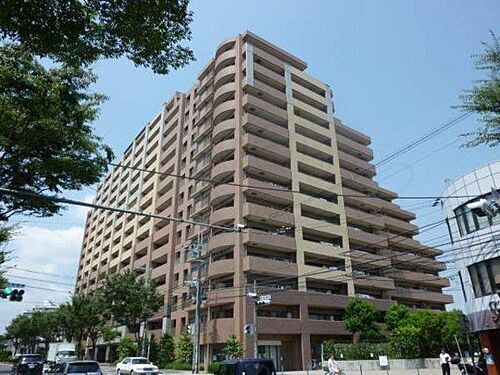 大阪府吹田市山田東３丁目 賃貸マンション