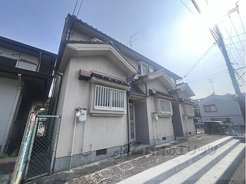 奈良県大和高田市礒野南町 築32年11ヶ月 2階建