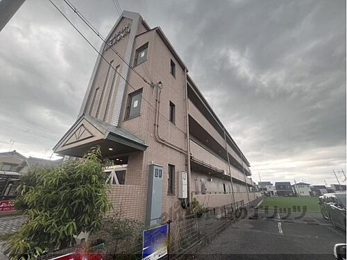 奈良県大和高田市大字田井 築30年9ヶ月 3階建