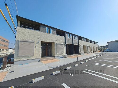 奈良県葛城市疋田 築2年9ヶ月 2階建