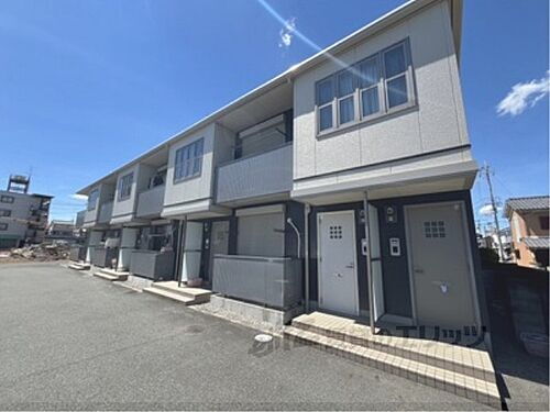 奈良県大和高田市西三倉堂１丁目 築20年5ヶ月 2階建