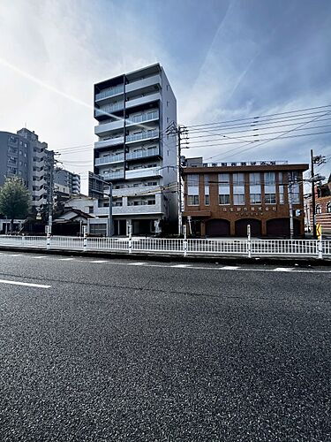 愛知県名古屋市東区東大曽根町 築5年9ヶ月 9階建