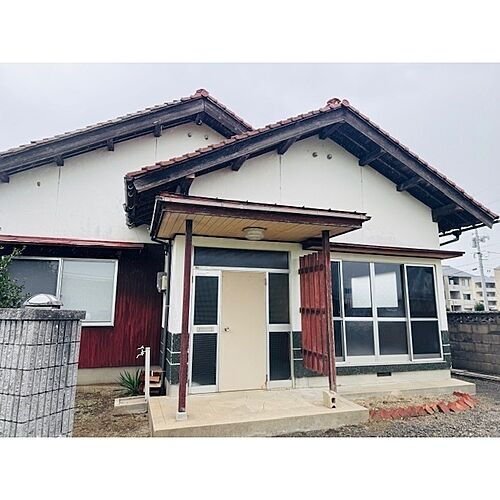 板倉貸家（古志）