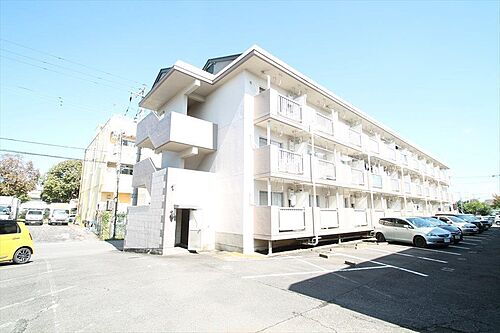 クラウン松見Ａ 3階建