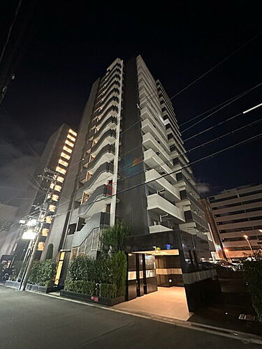 大阪府大阪市淀川区十三本町１丁目 築13年9ヶ月 15階建