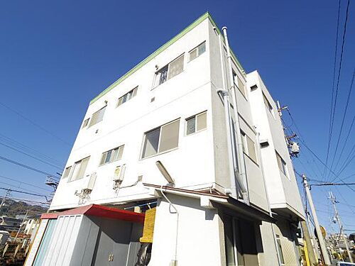 奈良県生駒郡平群町吉新３丁目 3階建 築45年3ヶ月