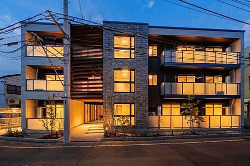 群馬県高崎市鶴見町 賃貸マンション