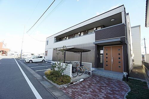 アン・グレーヌ