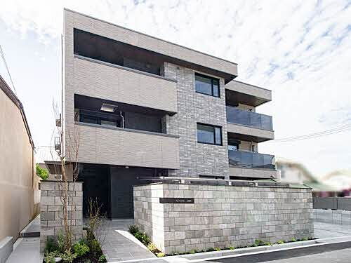 ＡＺＵＲＥ　天道町