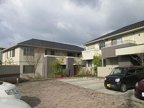 大阪府寝屋川市郡元町 賃貸アパート