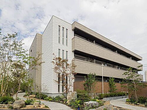 大阪府茨木市春日３丁目 賃貸マンション