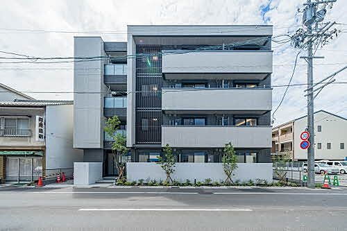 シャーメゾンクレスティーク