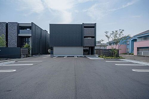 三重県四日市市新正５丁目 賃貸マンション