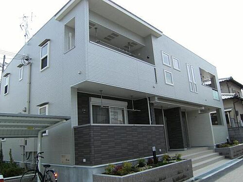 大阪府南河内郡太子町大字春日 賃貸アパート