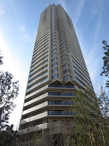 グランドメゾン上町台レジデンスタワー