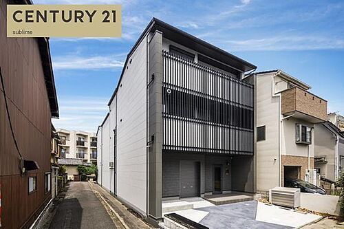 京都府京都市右京区花園内畑町 賃貸アパート